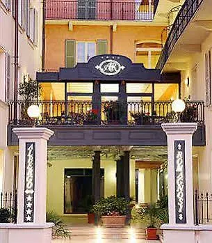 Casa Romagnosi Hotel 4*