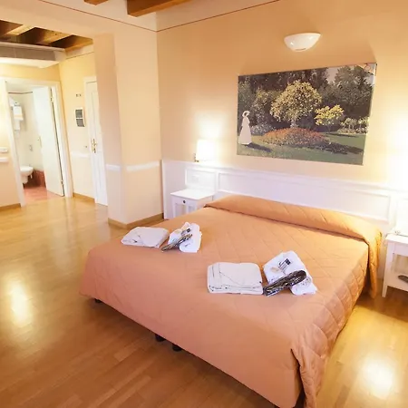 ホテル カーサ ローマニョージ 4*