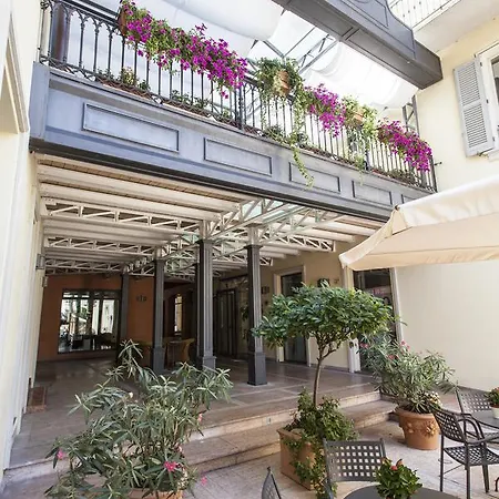 Casa Romagnosi Hotel