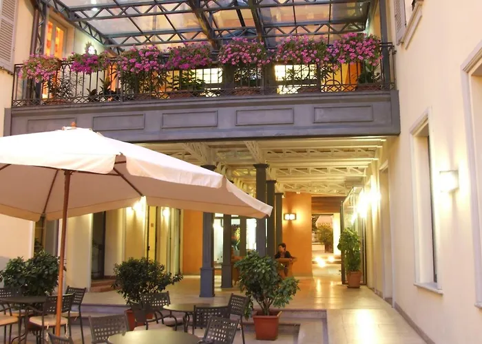 Hotel Casa Romagnosi 4*